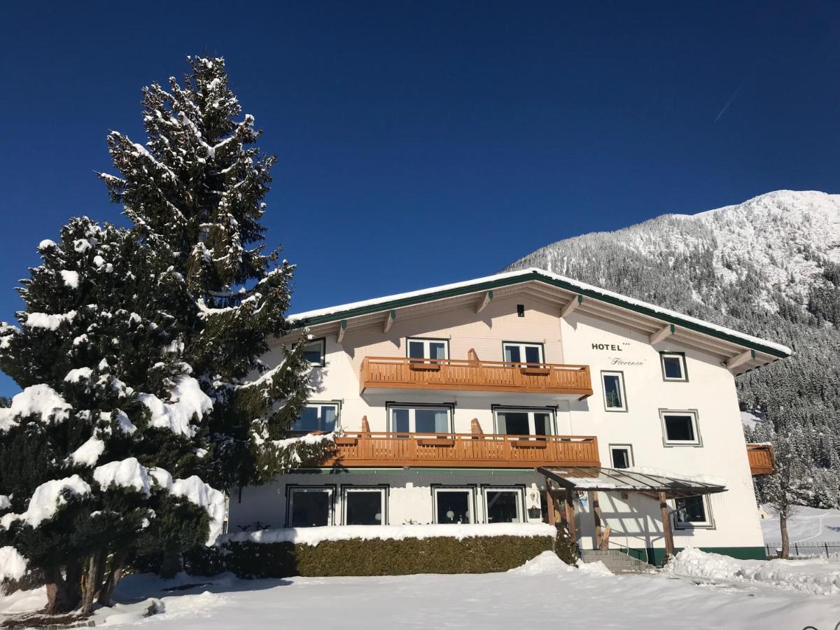 Naturparkhotel Florence Weissenbach am Lech Luaran gambar