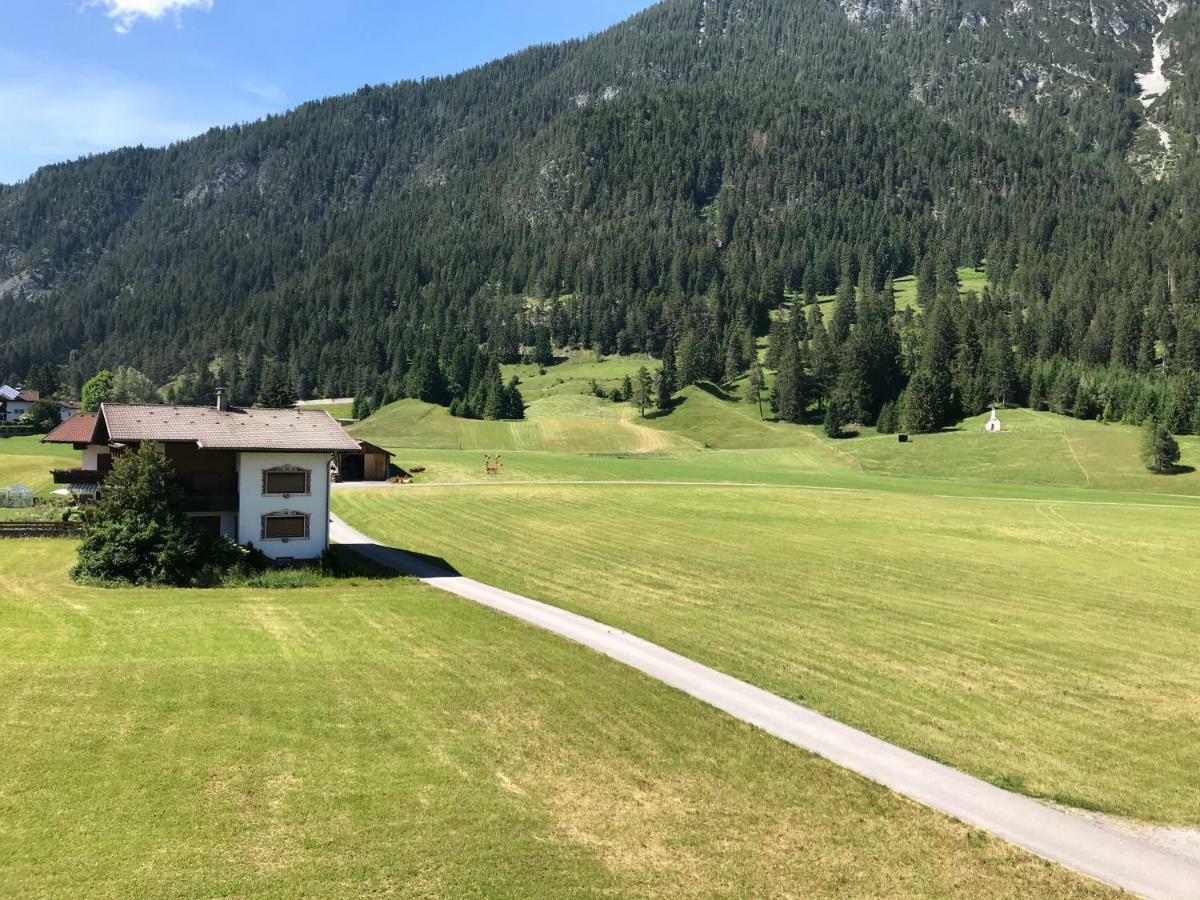 Naturparkhotel Florence Weissenbach am Lech Luaran gambar